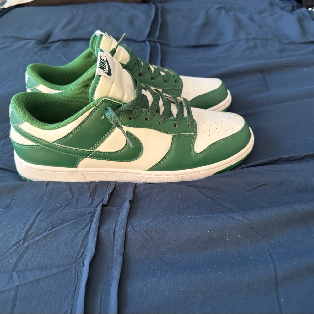 Brand New Nike Dunk Low ‘Varsity Green’ with box
